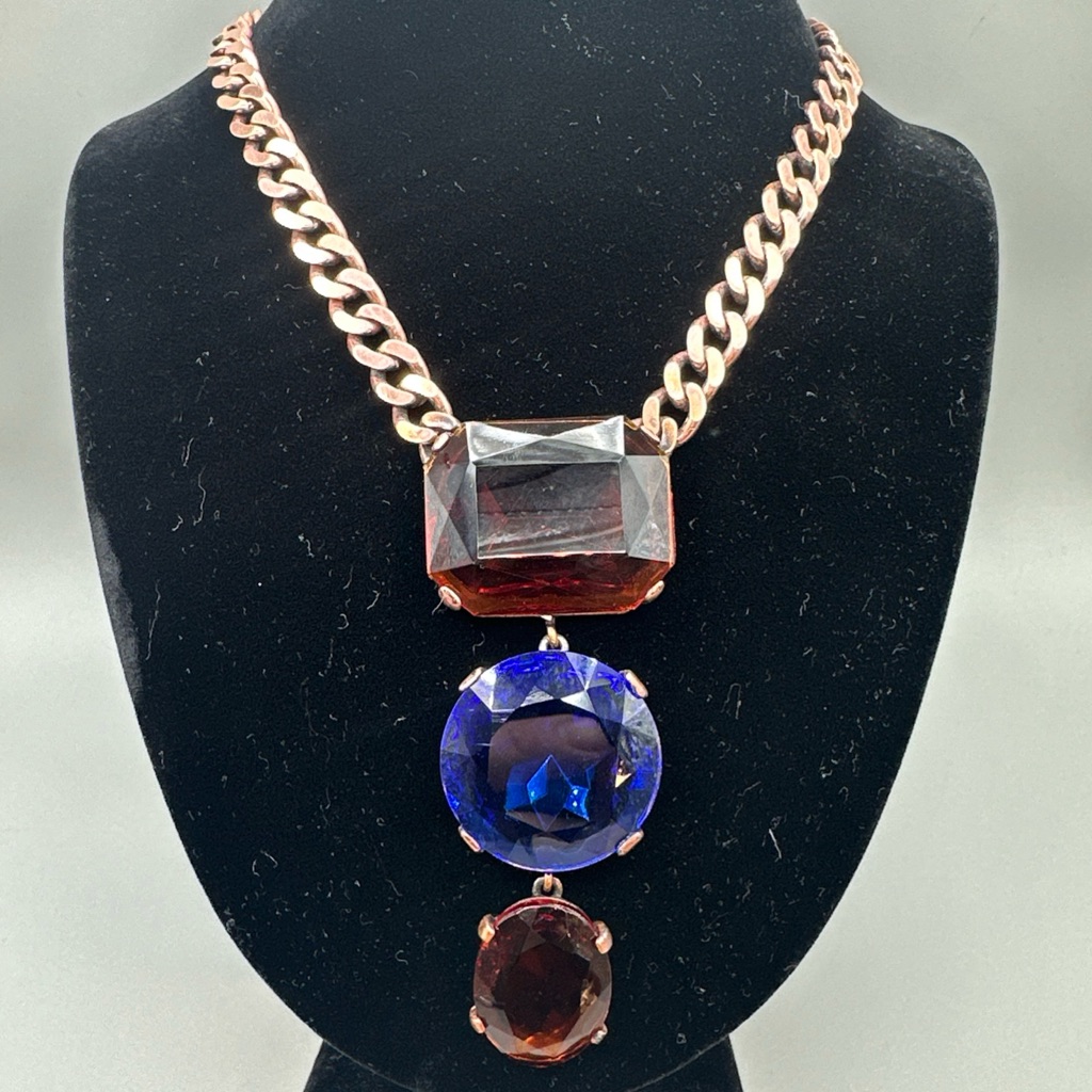 Elegant Gold Necklace With Red Blue And Brown Stones 1750$